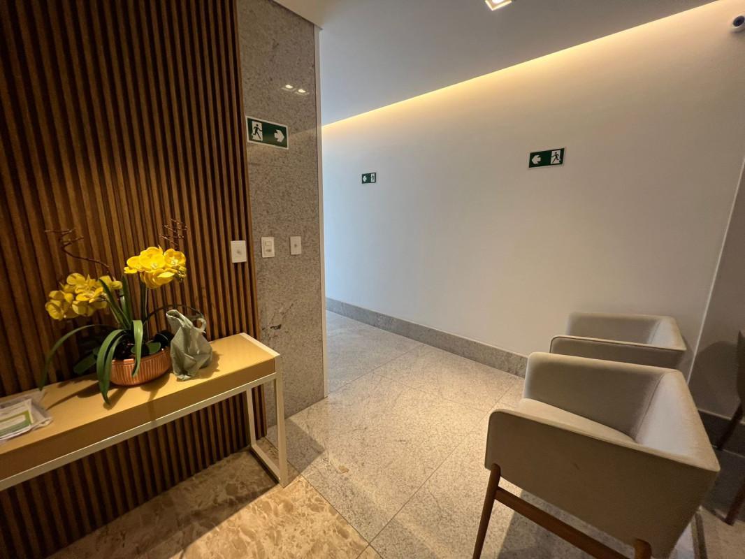 Apartamento, Sagrada Família, 3 Quartos, 2 Vagas, 1 Suíte