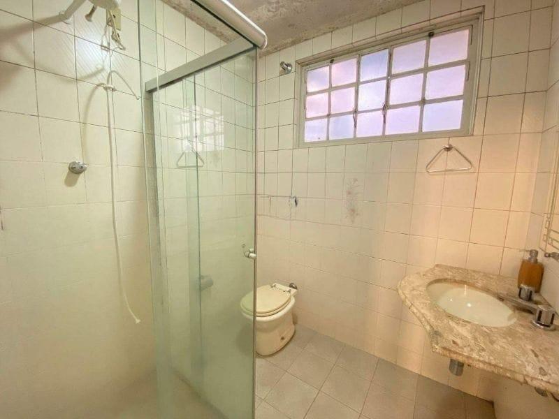 Casa, Nova Granada, 4 Quartos, 2 Vagas, 1 Suíte