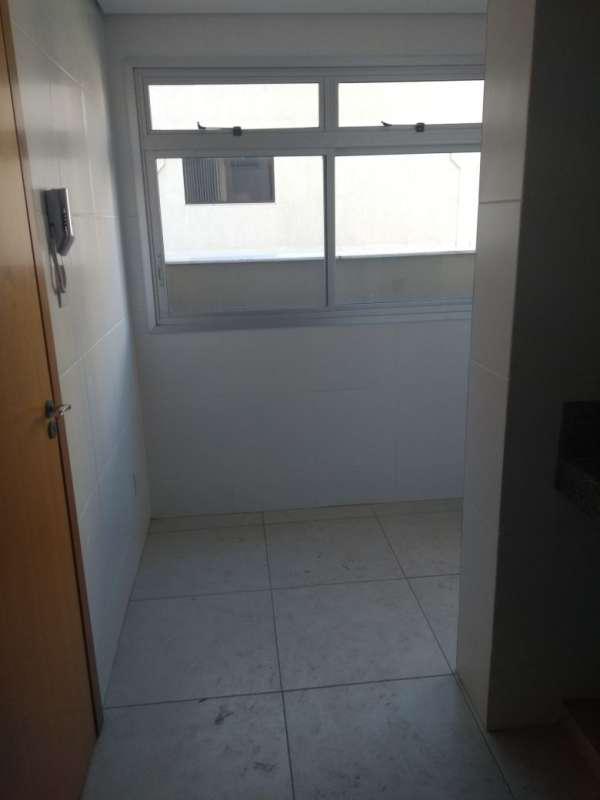 Apartamento, Fernão Dias, 2 Quartos, 2 Vagas, 1 Suíte