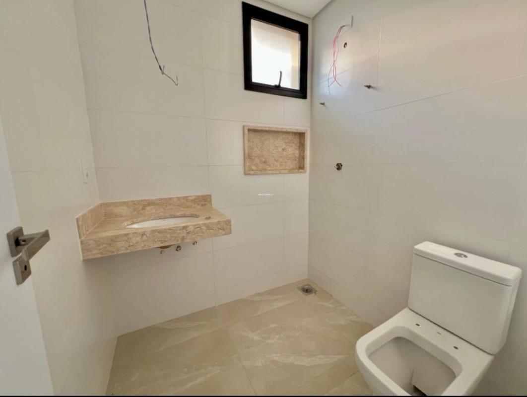 Casa, Pampulha, 4 Quartos, 2 Vagas, 1 Suíte
