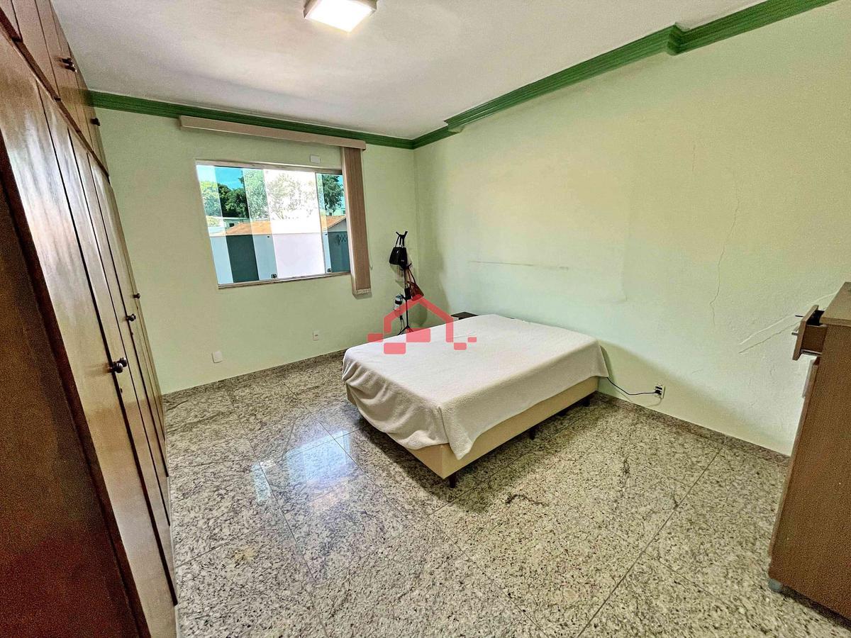 Casa, Dom Bosco, 5 Quartos, 2 Vagas, 2 Suítes