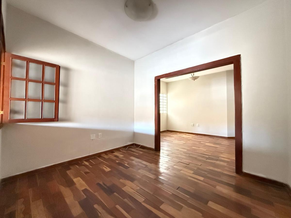 Casa, São João Batista (venda Nova), 3 Quartos, 2 Vagas, 1 Suíte