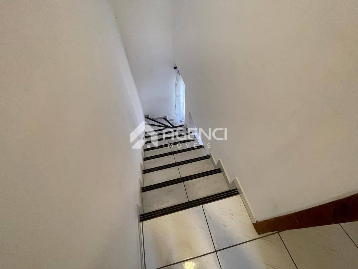 Casa, Parque Xangri-lá, 2 Quartos, 0 Vaga, 2 Suítes