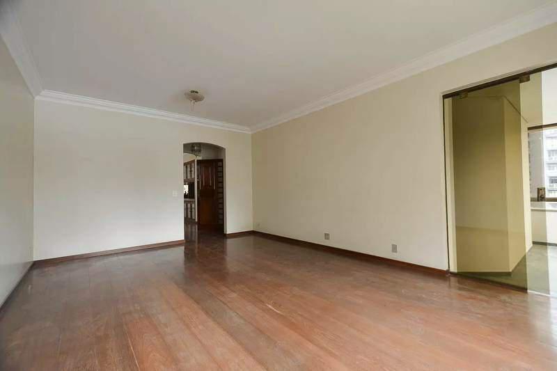 Apartamento, Funcionários, 4 Quartos, 3 Vagas, 2 Suítes