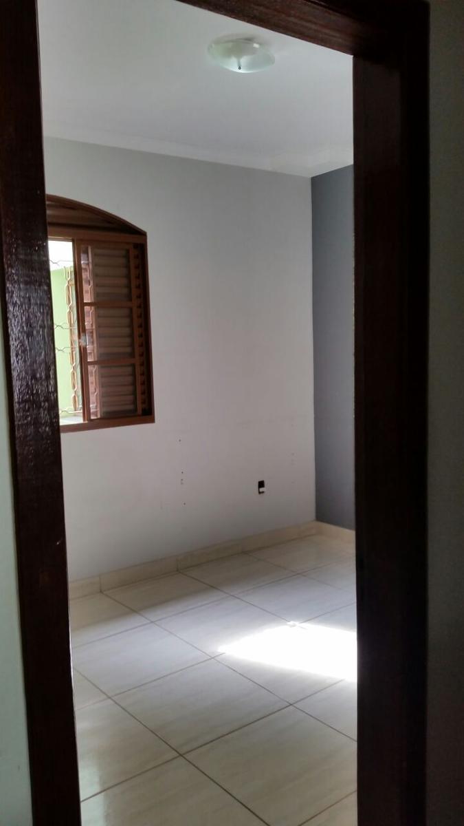 Casa, Arvoredo, 3 Quartos, 3 Vagas, 1 Suíte
