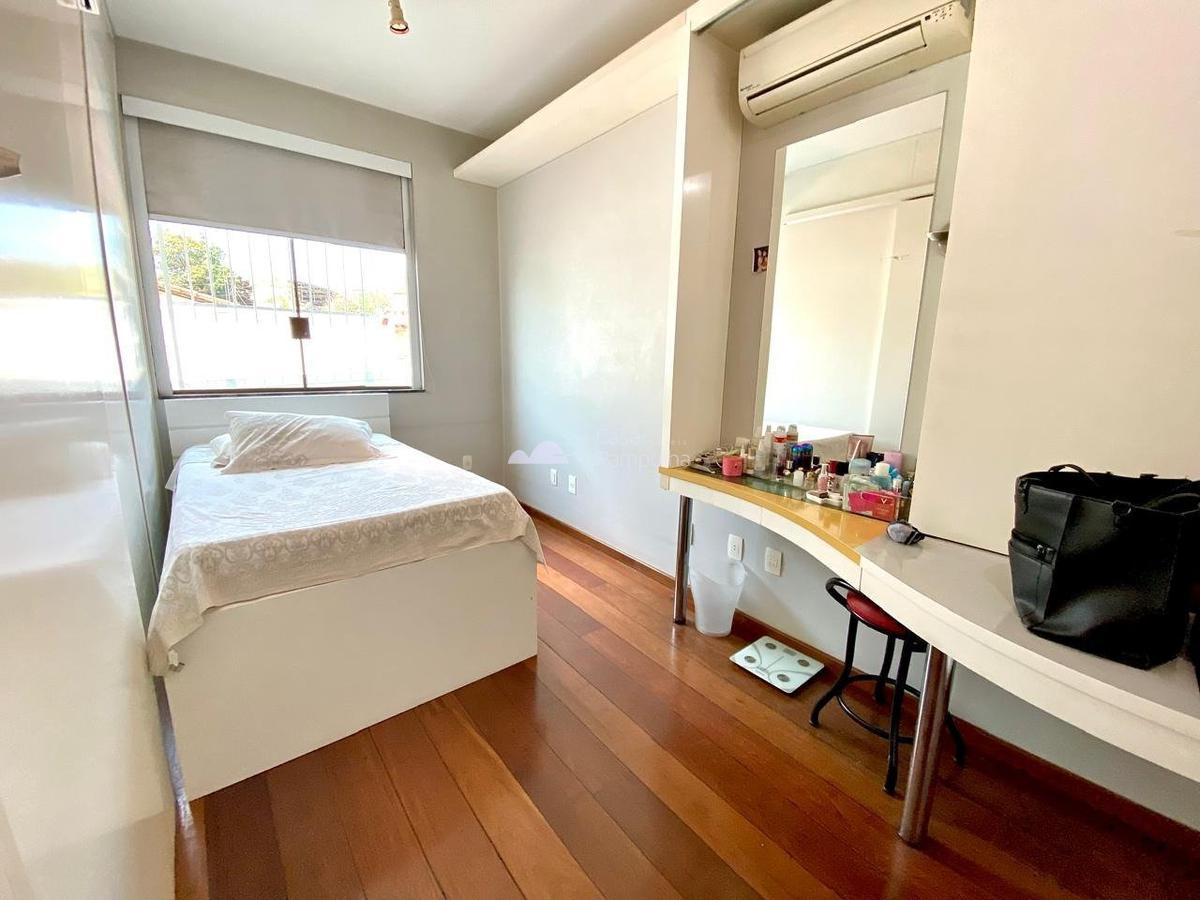 Casa, Santa Branca, 4 Quartos, 3 Vagas, 3 Suítes