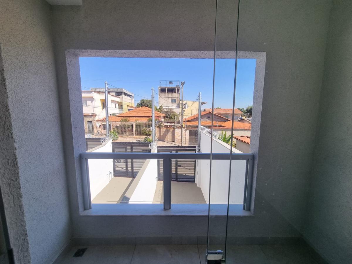 Casa, Floramar, 2 Quartos, 1 Vaga, 2 Suítes