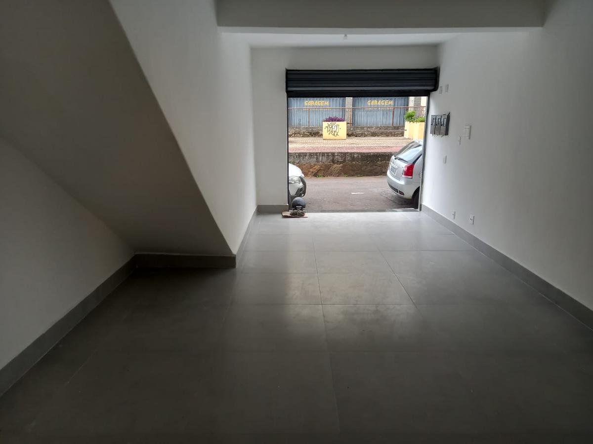 Andar, Centro, 0 Quarto, 0 Vaga