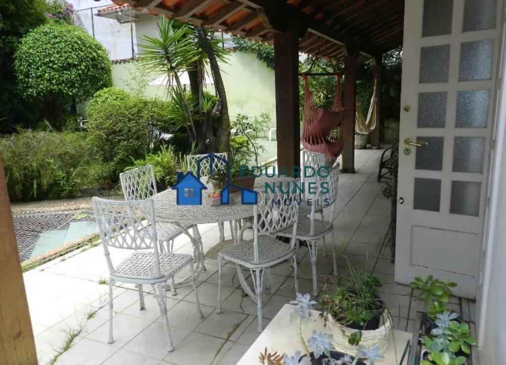 Casa, Santa Lúcia, 6 Quartos, 10 Vagas, 3 Suítes