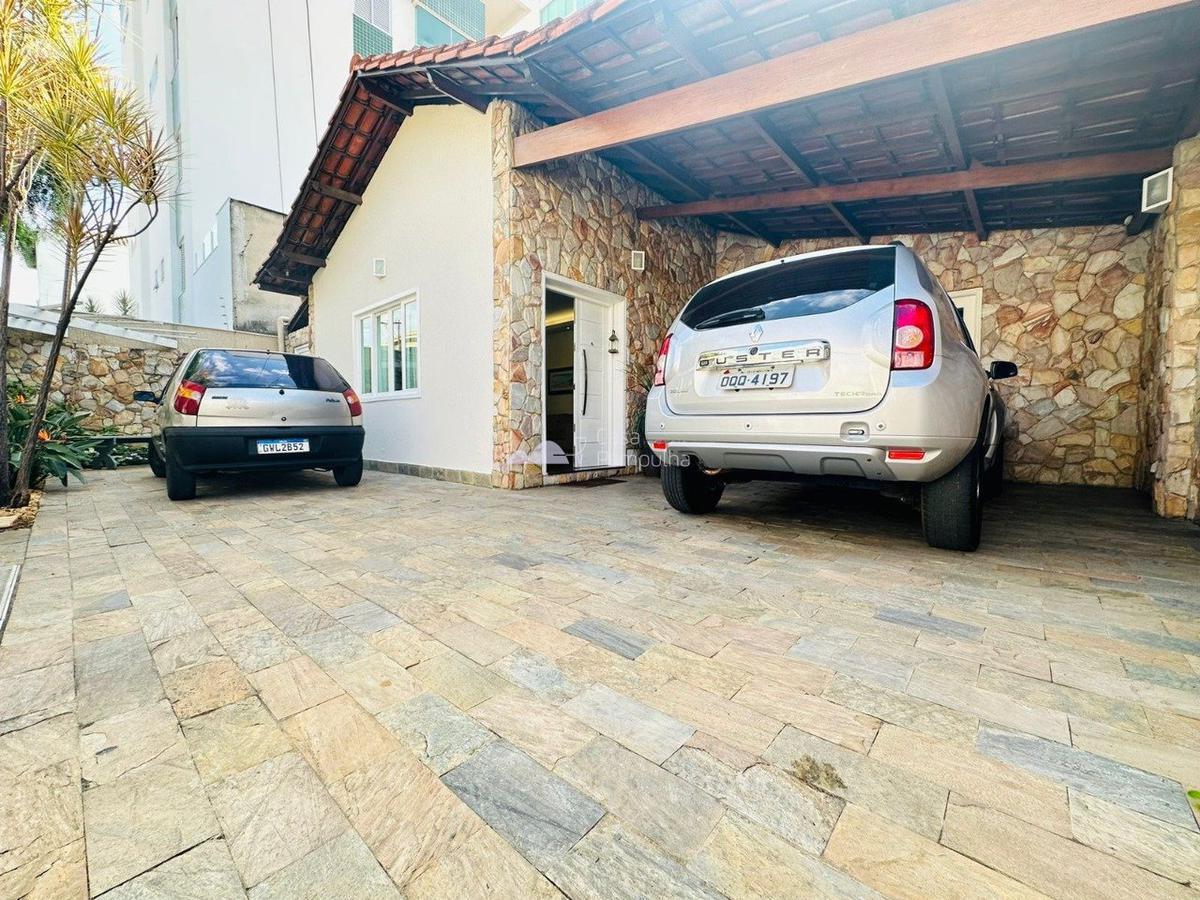 Casa, Planalto, 4 Quartos, 3 Vagas, 1 Suíte