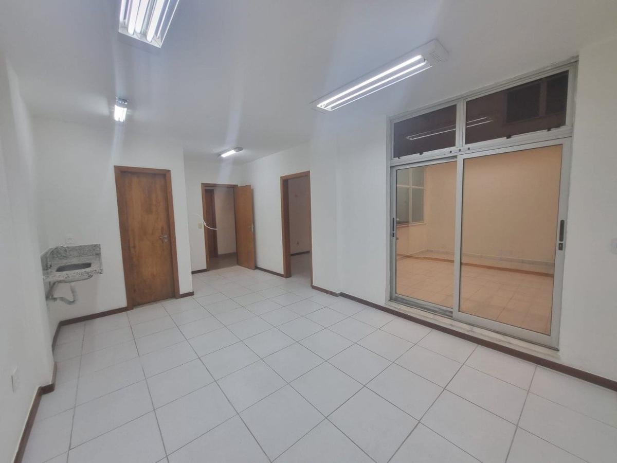 Sala, São Bento, 0 Quarto, 1 Vaga