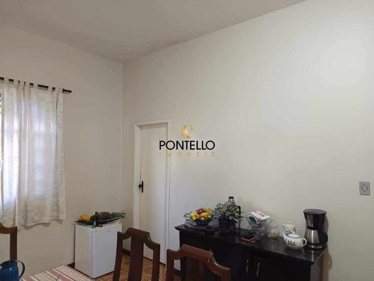 Casa, Jardim Europa, 4 Quartos, 2 Vagas, 1 Suíte