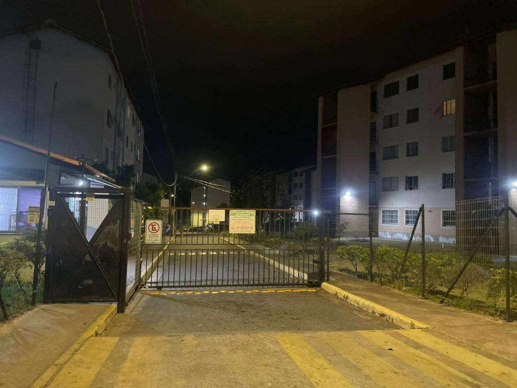 Apartamento, Jardim Vitória, 2 Quartos, 1 Vaga