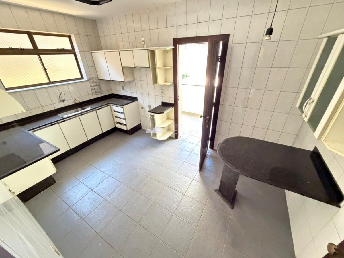 Casa, Itapoã, 5 Quartos, 5 Vagas, 1 Suíte