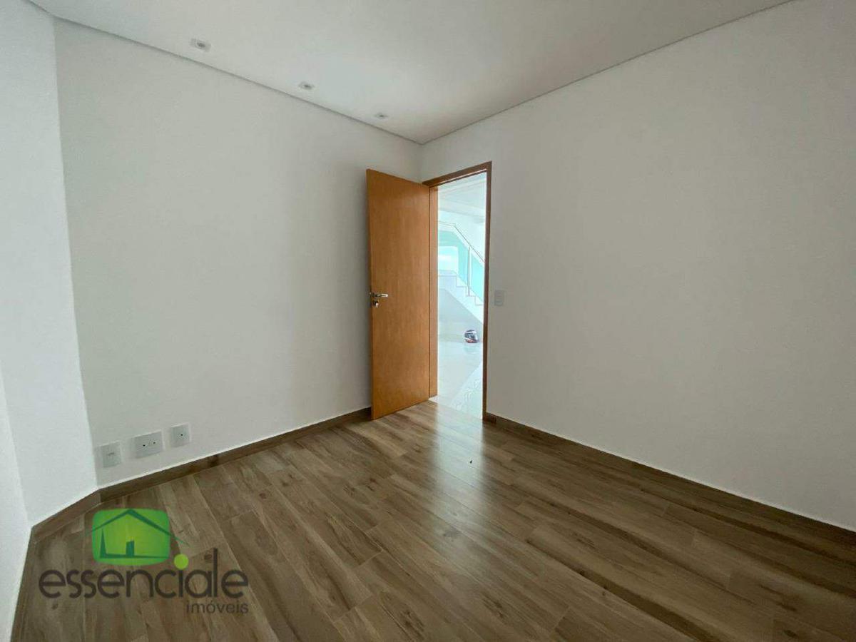 Cobertura, Novo Eldorado, 3 Quartos, 2 Vagas, 2 Suítes