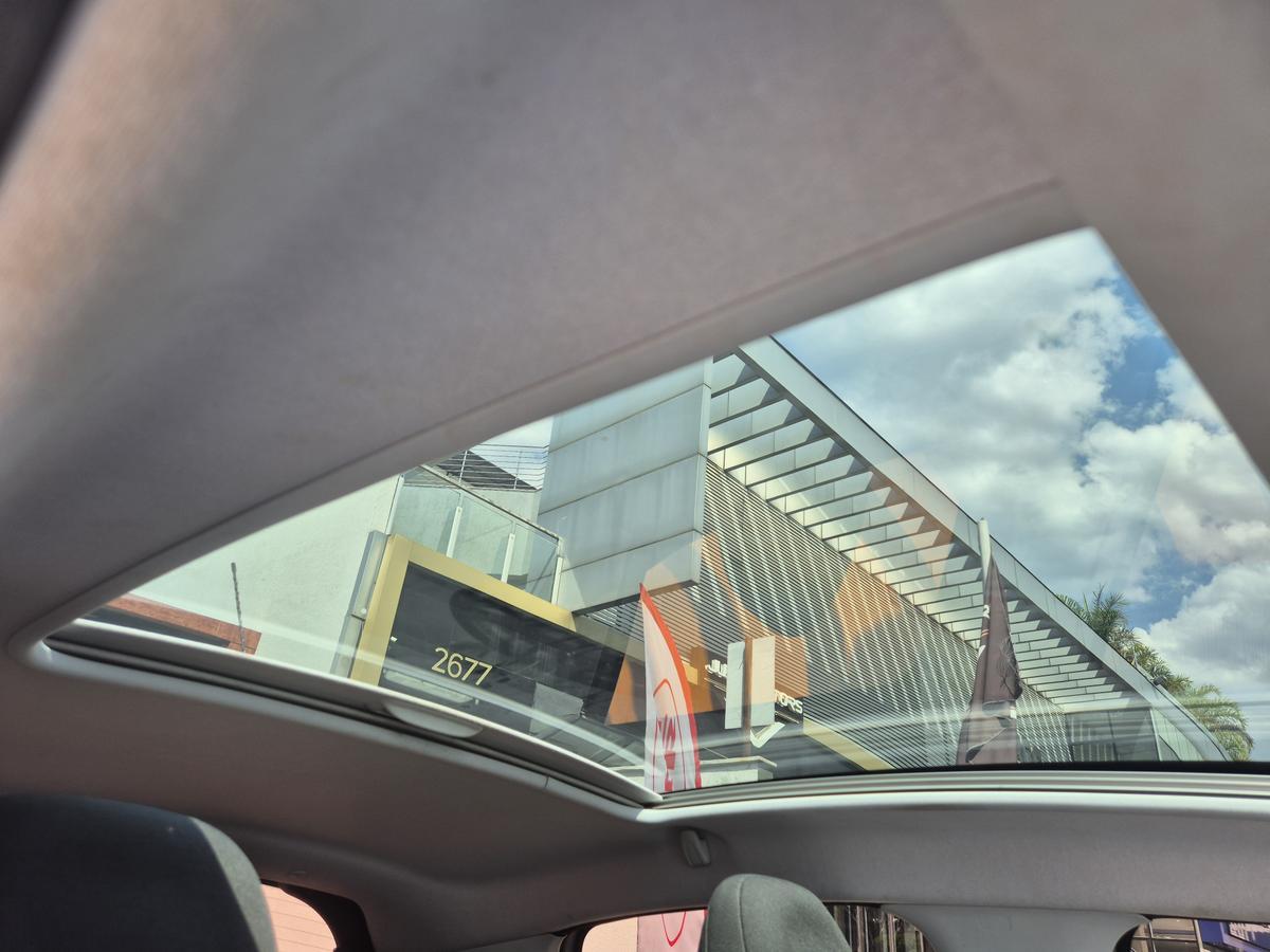 Peugeot 208 Allure 1.5 Flex 8v 5p