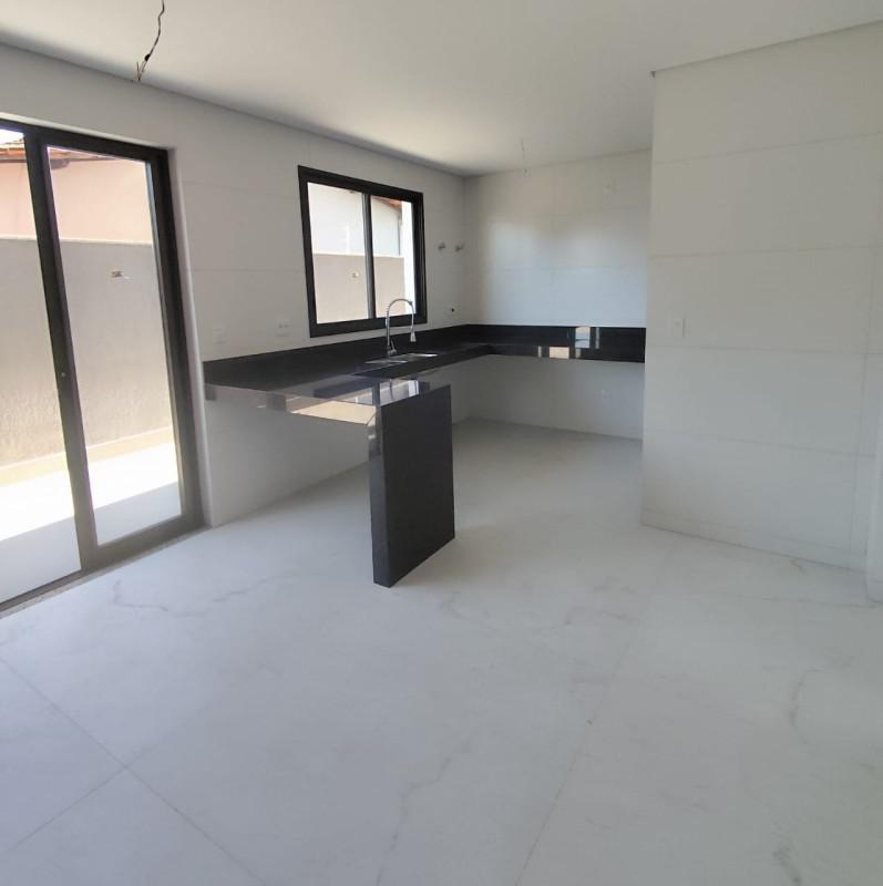 Apartamento, Jaraguá, 4 Quartos, 3 Vagas, 3 Suítes