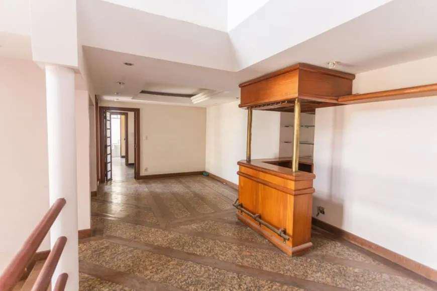 Casa, Serra, 5 Quartos, 4 Vagas, 3 Suítes