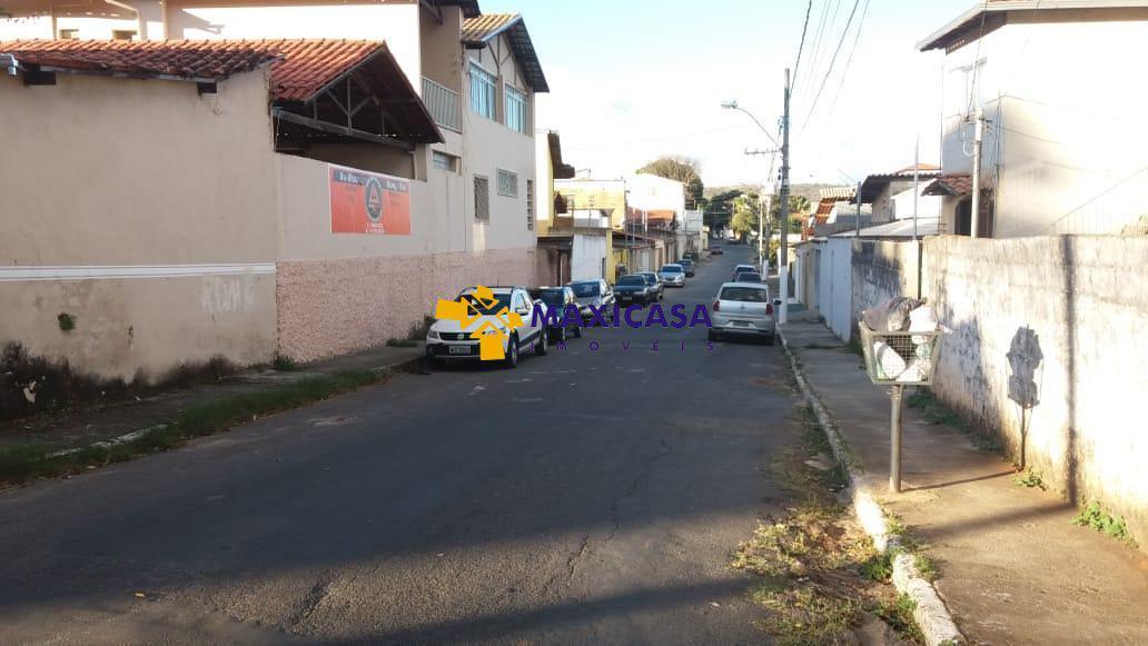 Lote, Centro, 0 Quarto, 0 Vaga