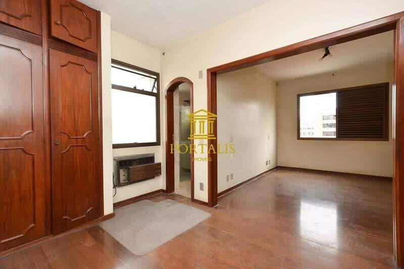 Apartamento, Funcionários, 4 Quartos, 3 Vagas, 2 Suítes