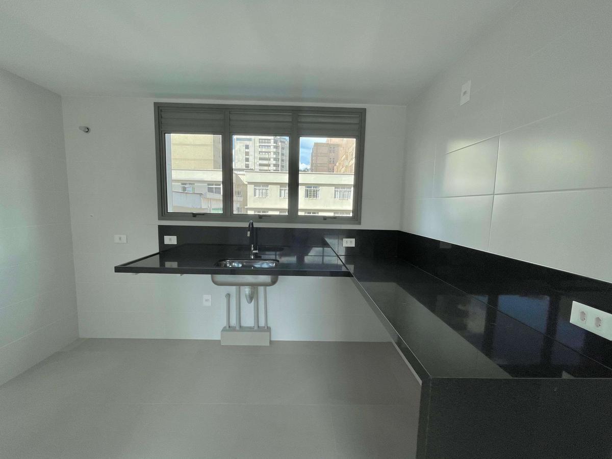 Apartamento, Serra, 3 Quartos, 2 Vagas, 3 Suítes