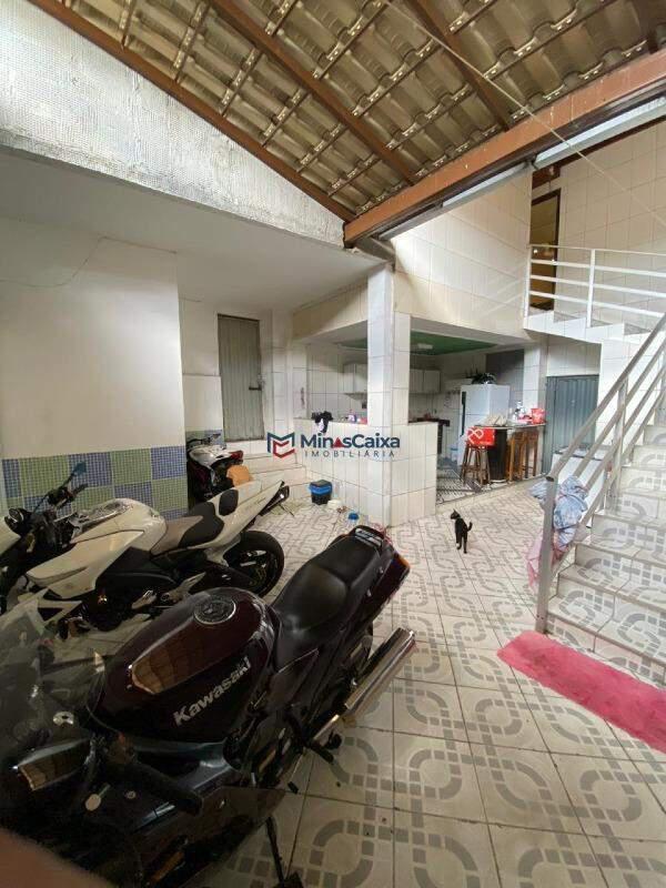 Casa, Todos Os Santos, 3 Quartos, 2 Vagas, 1 Suíte