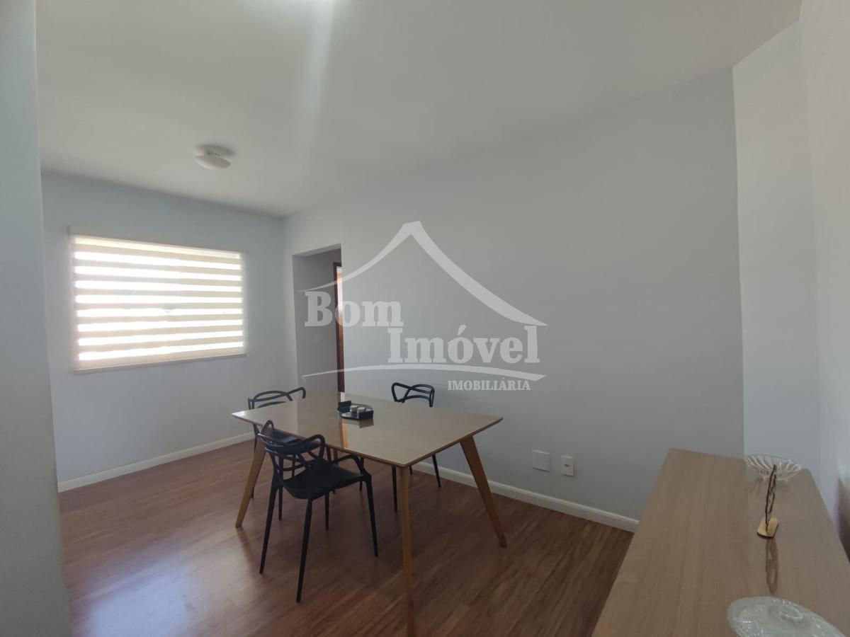Apartamento, Centro, 2 Quartos, 1 Vaga