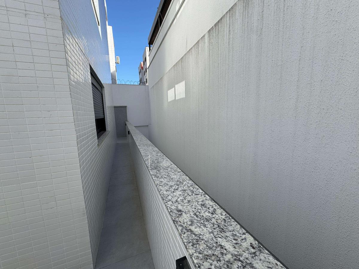 Apartamento, Liberdade, 4 Quartos, 0 Vaga, 2 Suítes