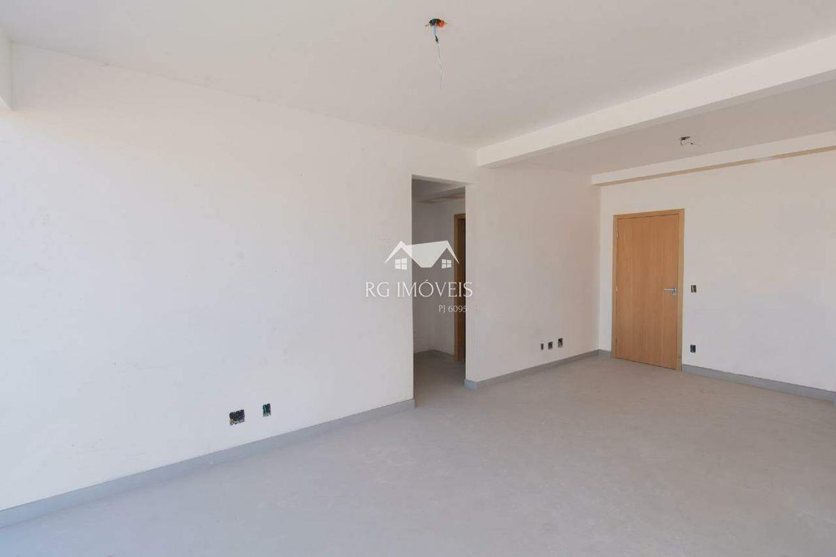 Apartamento, Barreiro, 3 Quartos, 2 Vagas, 1 Suíte