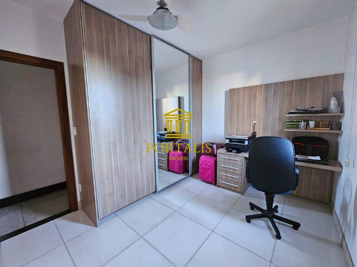 Apartamento, Santa Rosa, 4 Quartos, 2 Vagas, 3 Suítes