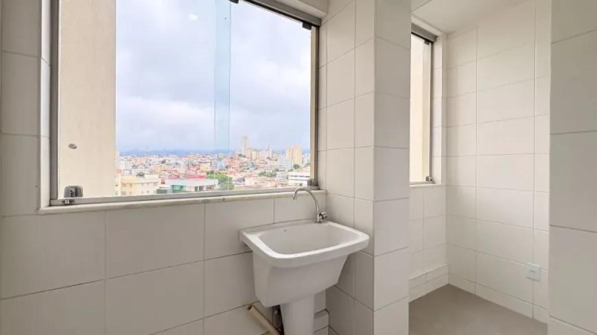 Apartamento, Sagrada Família, 3 Quartos, 2 Vagas, 1 Suíte