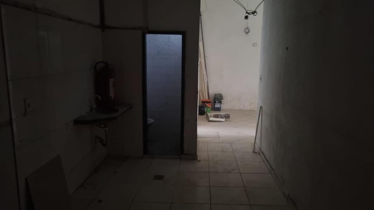 Andar, Centro, 0 Quarto, 0 Vaga