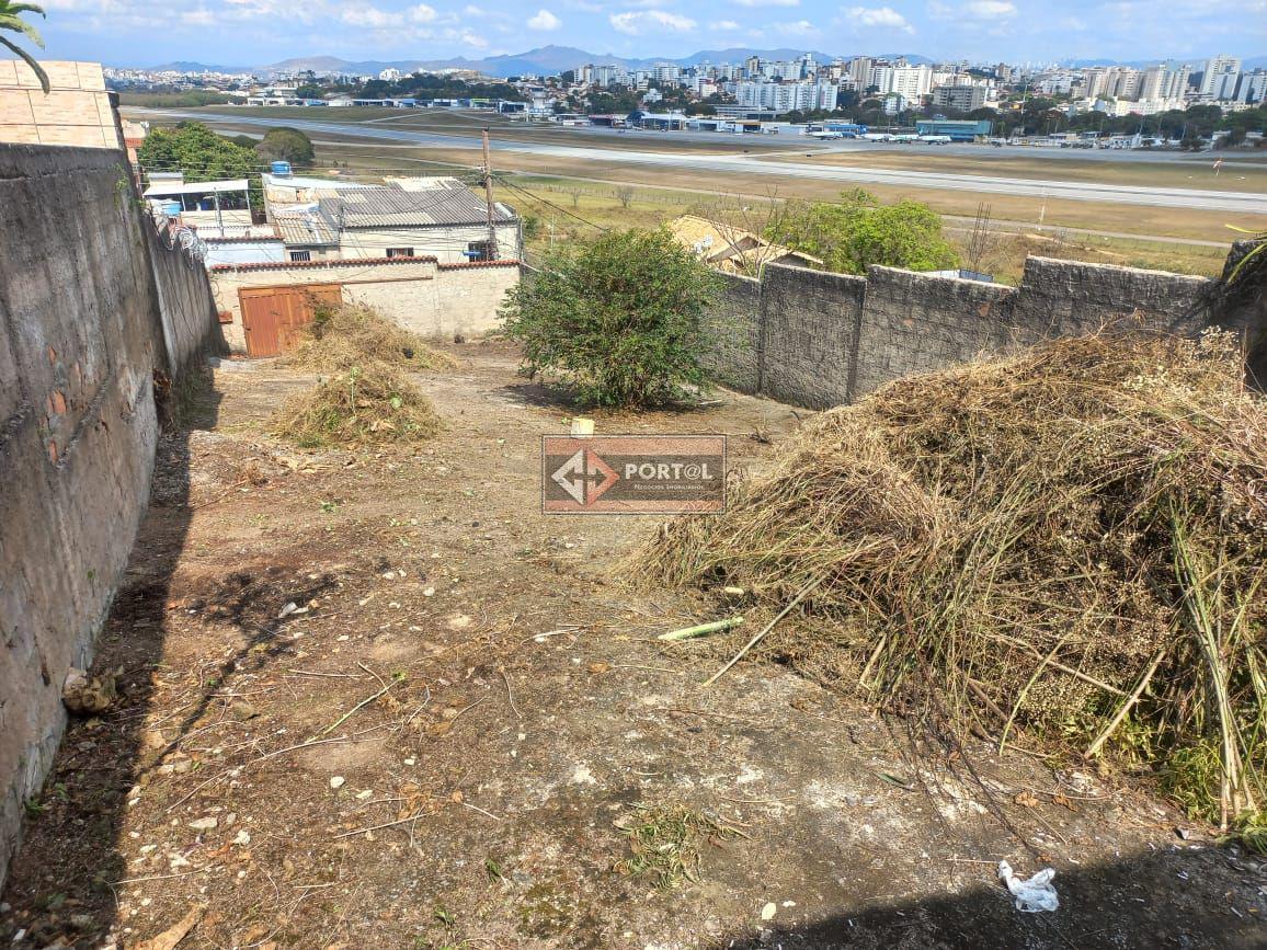 Lote, São Tomáz, 1 Quarto, 0 Vaga