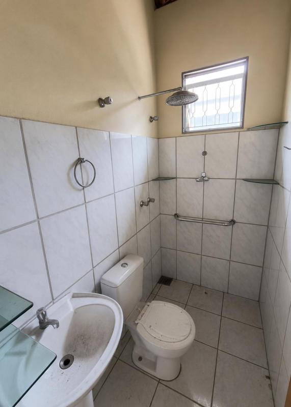 Casa, Tirol (barreiro), 4 Quartos, 4 Vagas, 1 Suíte