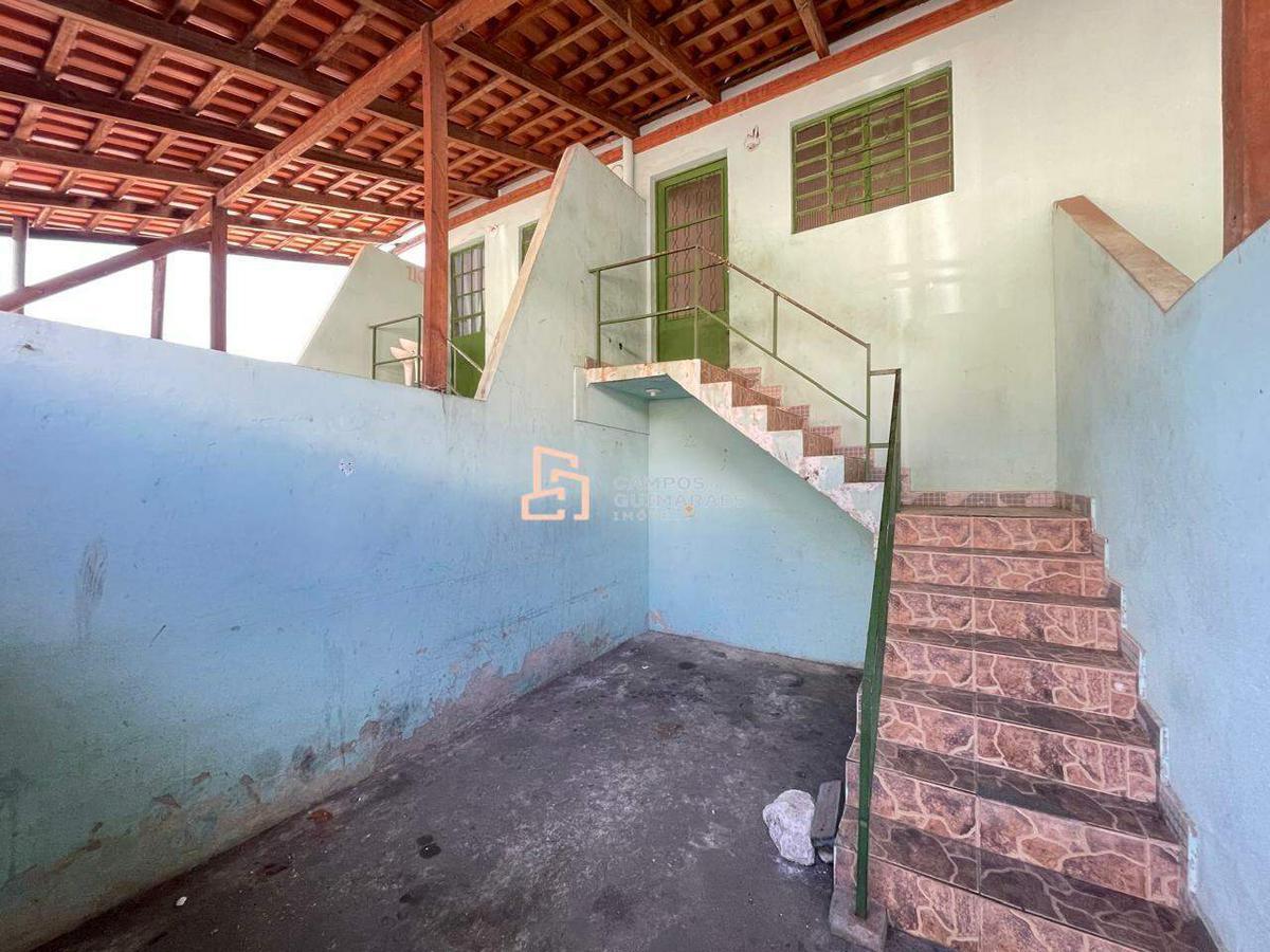 Casa, Arvoredo, 3 Quartos, 1 Vaga