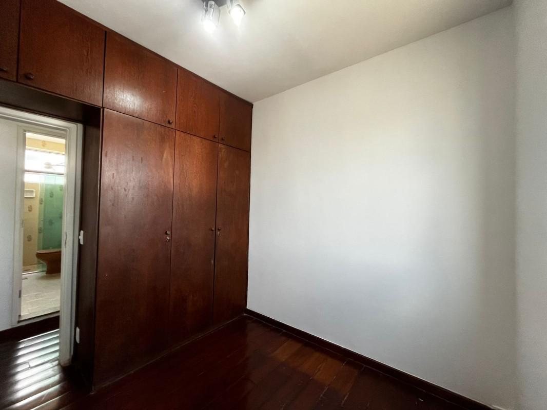 Apartamento, Sagrada Família, 3 Quartos, 1 Vaga