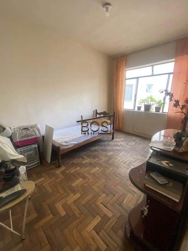 Apartamento, Sagrada Família, 3 Quartos, 0 Vaga