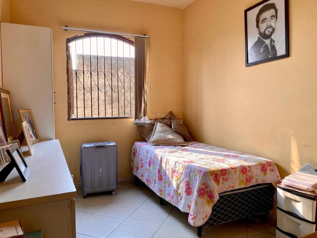 Casa, Europa, 4 Quartos, 3 Vagas