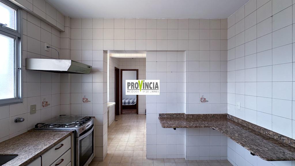 Cobertura, Coração de Jesus, 4 Quartos, 2 Vagas, 1 Suíte