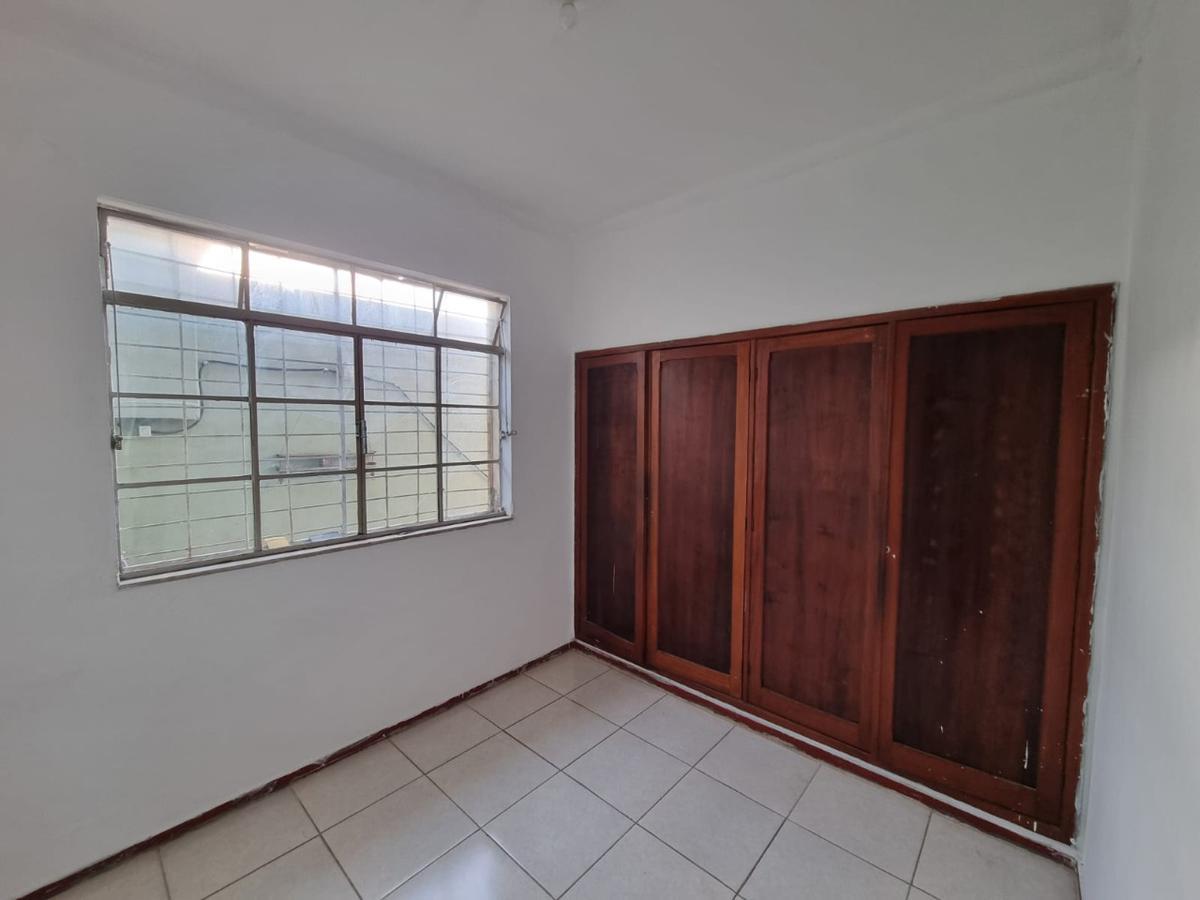 Casa, Lagoinha, 3 Quartos, 0 Vaga, 1 Suíte