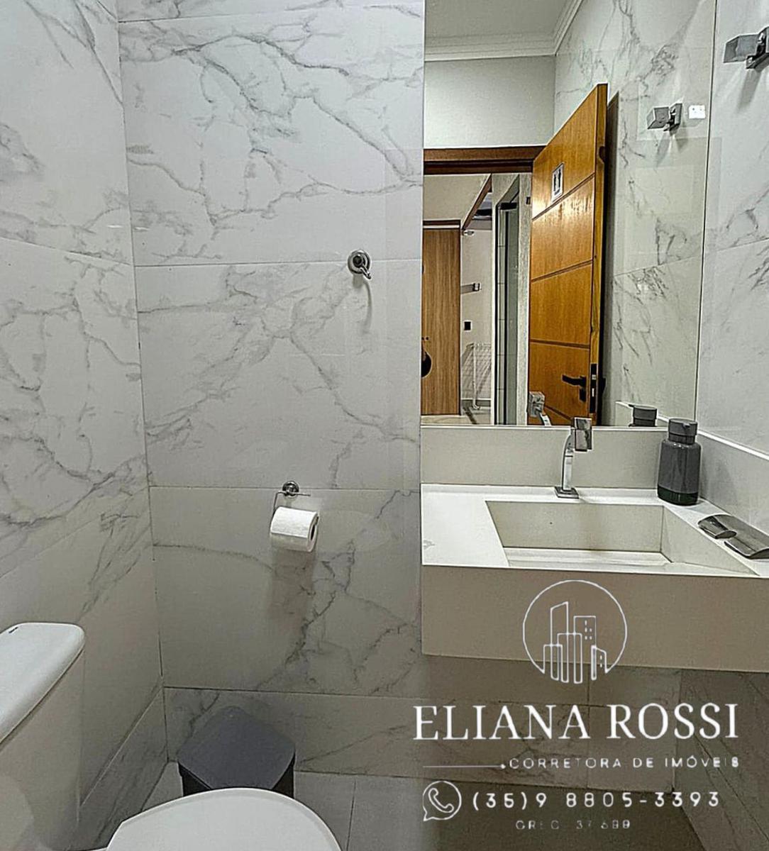 Casa, Centro, 3 Quartos, 2 Vagas, 1 Suíte