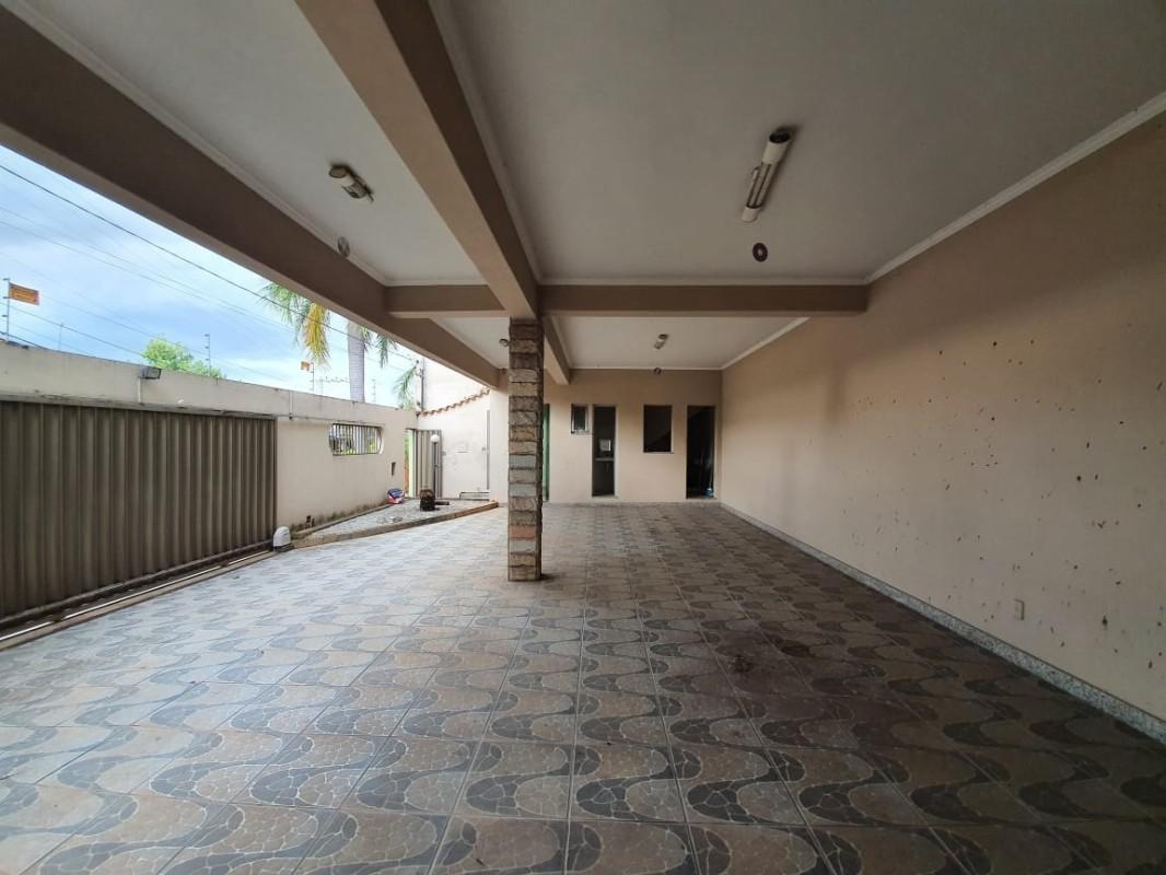 Casa, Jardim Riacho das Pedras, 4 Quartos, 5 Vagas, 3 Suítes