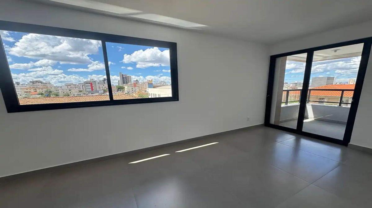Cobertura, Barroca, 2 Quartos, 2 Vagas, 1 Suíte