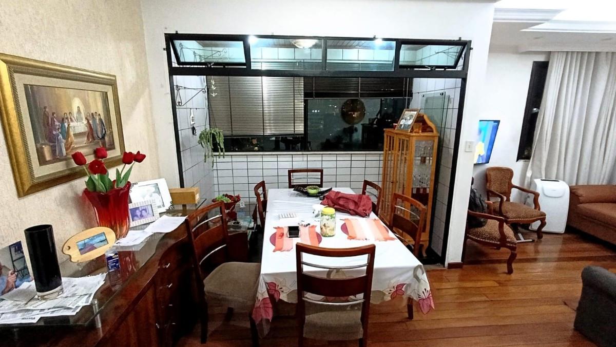 Apartamento, Floresta, 3 Quartos, 2 Vagas, 1 Suíte