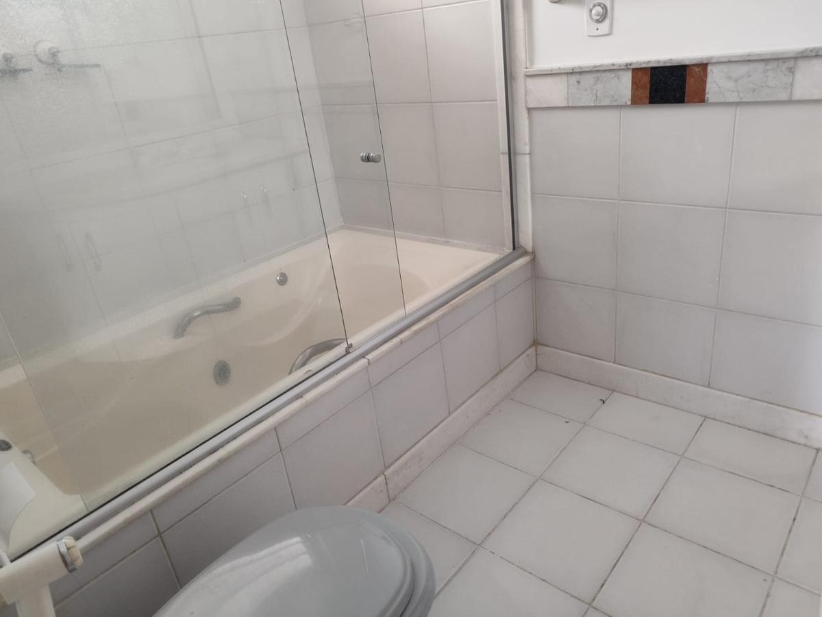 Casa, Fernão Dias, 4 Quartos, 5 Vagas, 2 Suítes