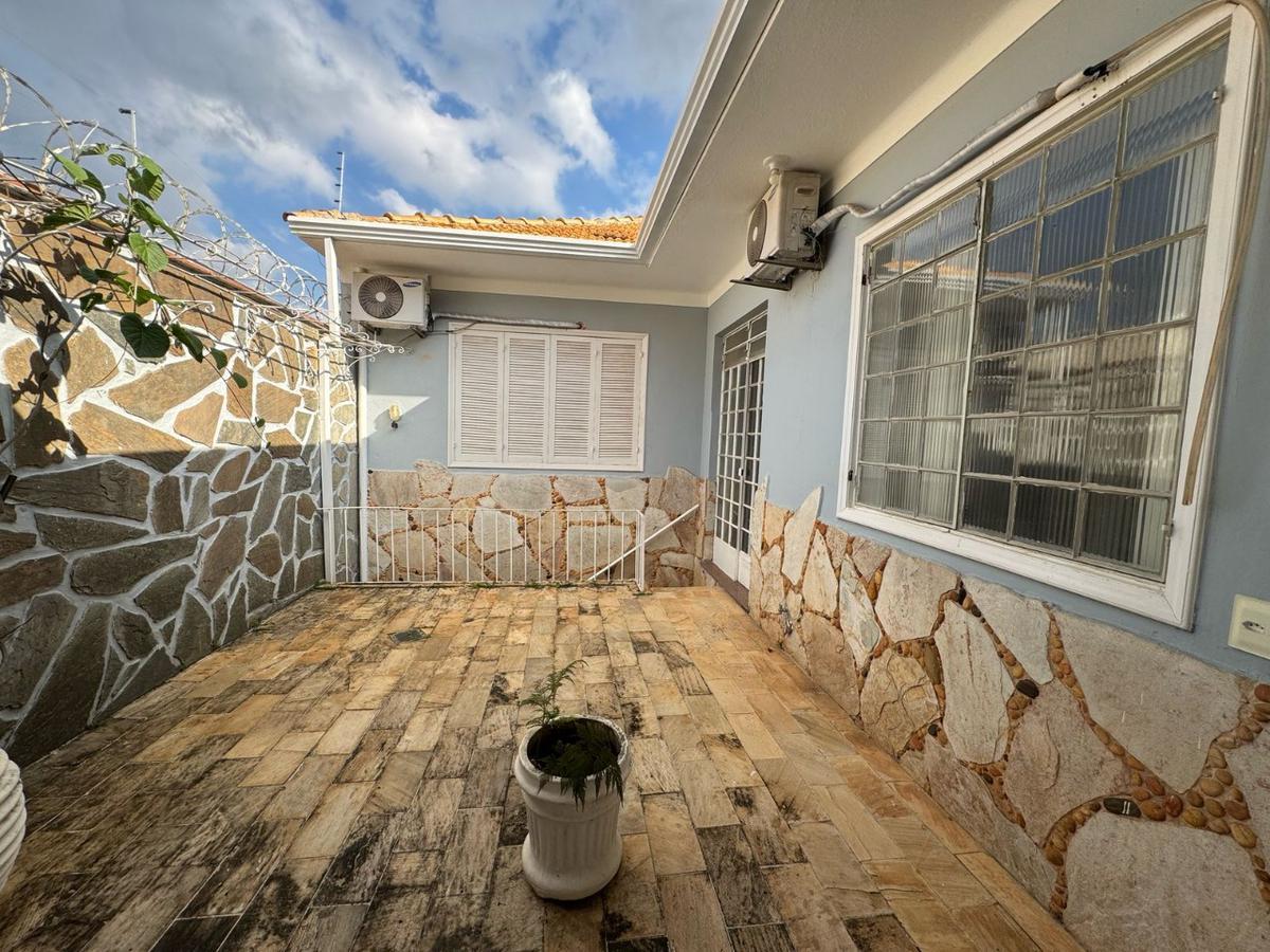 Casa, Colégio Batista, 3 Quartos, 1 Vaga