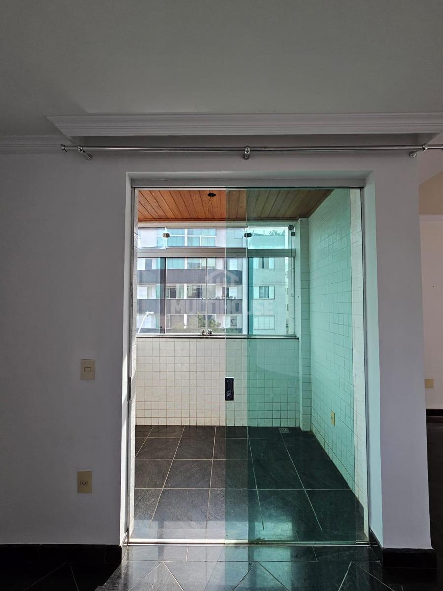 Apartamento, Jaraguá, 4 Quartos, 4 Vagas, 1 Suíte