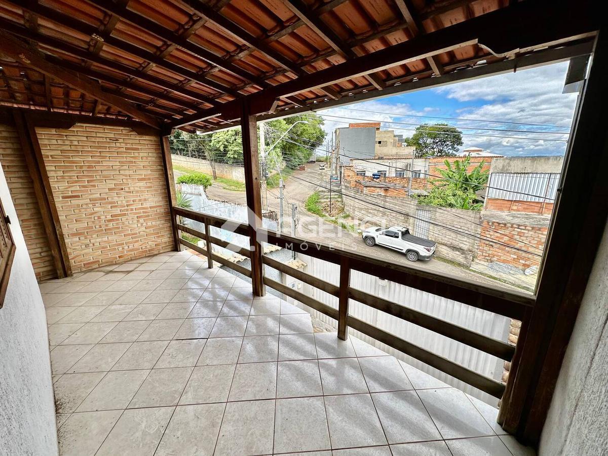 Casa, Parque Xangri-lá, 4 Quartos, 0 Vaga, 1 Suíte