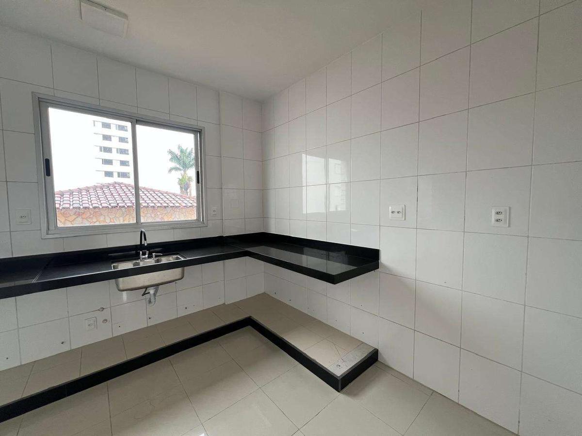 Apartamento, Itapoã, 4 Quartos, 2 Vagas, 1 Suíte