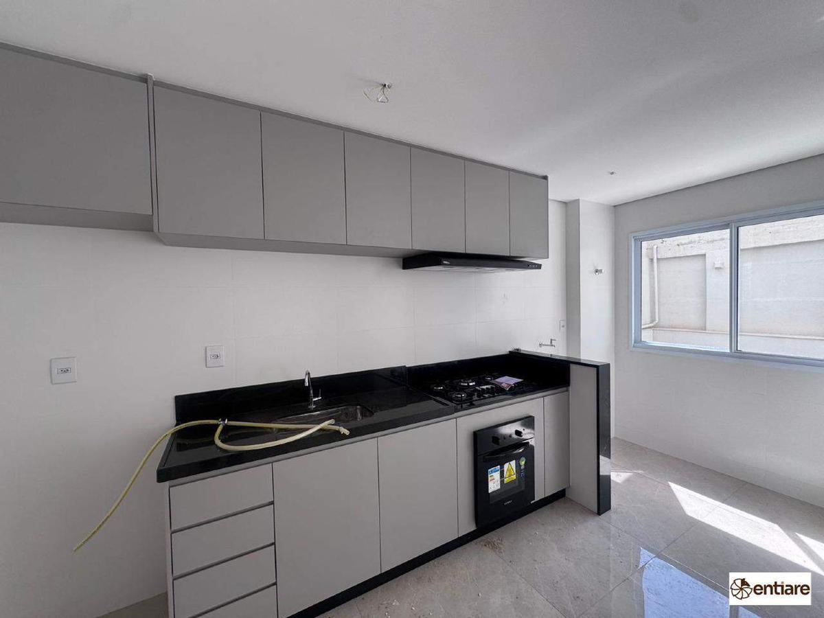 Apartamento, Centro, 2 Quartos, 2 Vagas, 1 Suíte